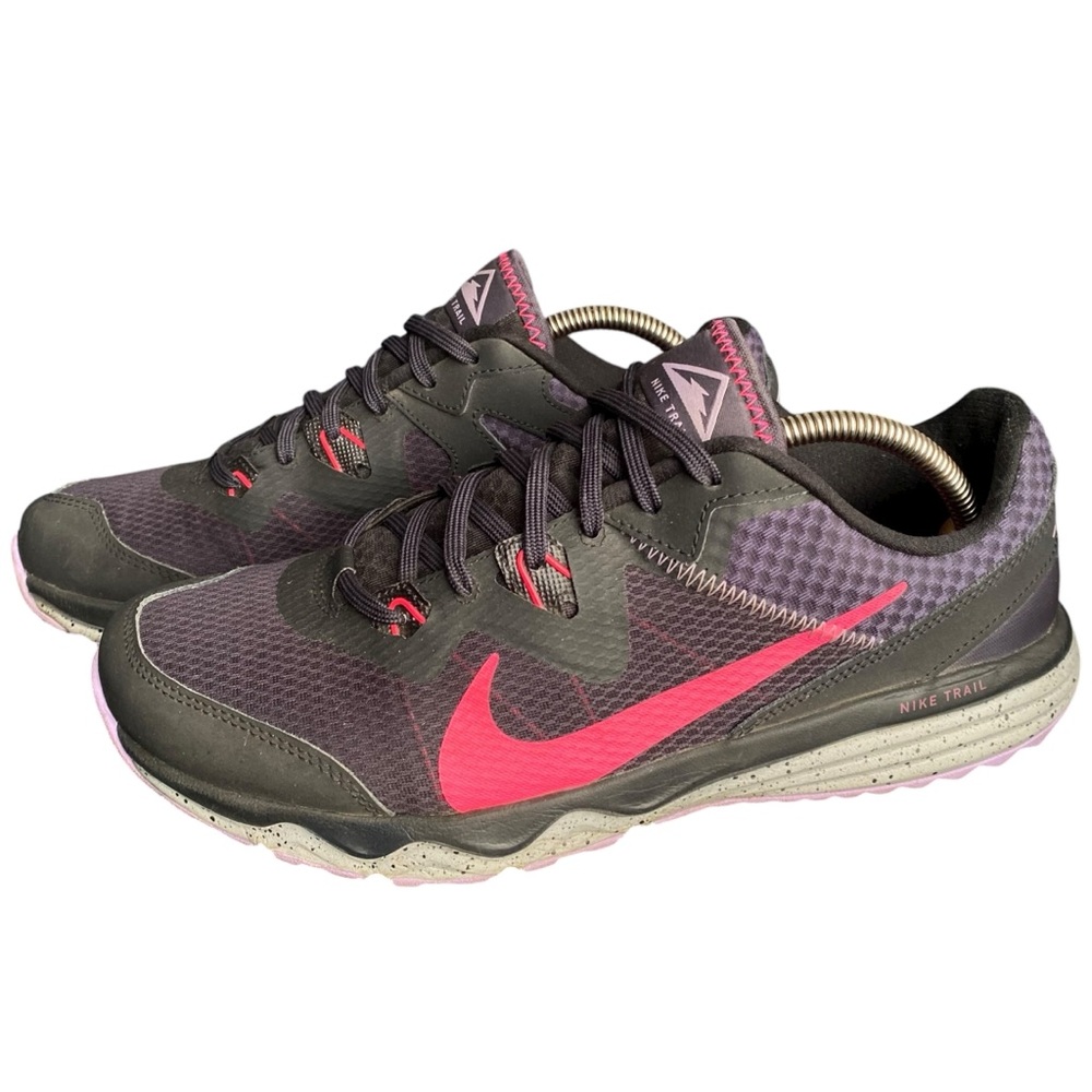 Nike Juniper Trail Shoe Womens 11.5 Running Hiking Purple Low Top CW3809-014